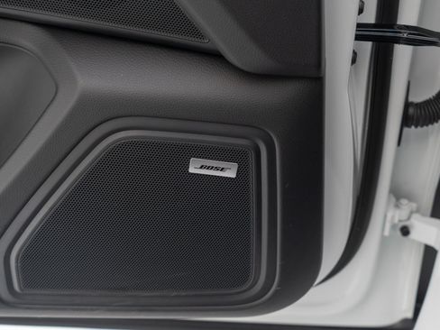 Certified 2026 Porsche Macan AWD/4WD image 20