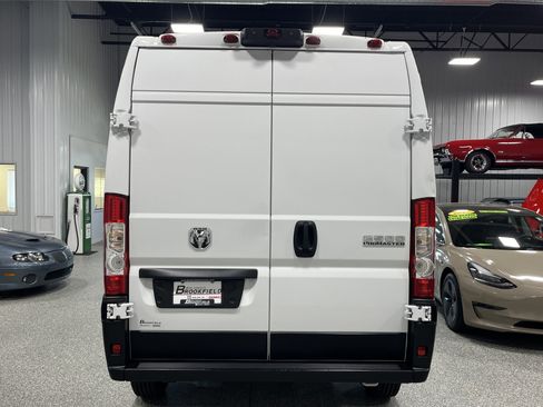 Used 2023 RAM ProMaster 2500 FWD image 4