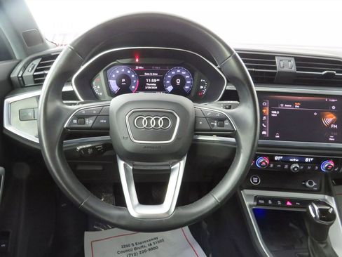 Used 2021 Audi Q3 2.0T Premium Plus w/ Premium Plus Package image 13