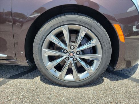 Used 2015 Cadillac XTS FWD image 5
