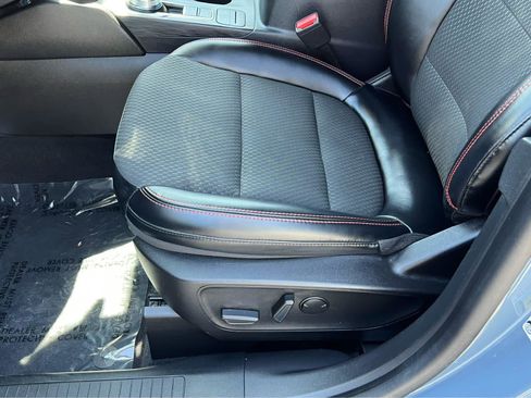 Used 2023 Ford Escape ST-Line AWD/4WD image 29