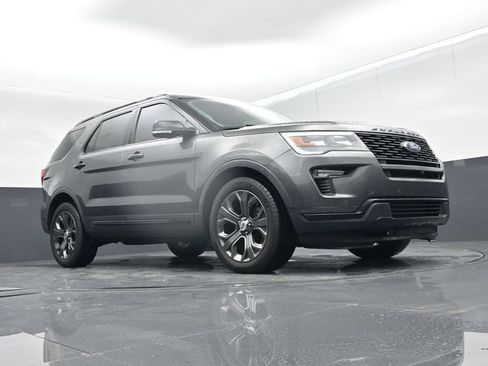 Certified 2018 Ford Explorer Sport w/ Equipment Group 401A AWD/4WD image 48