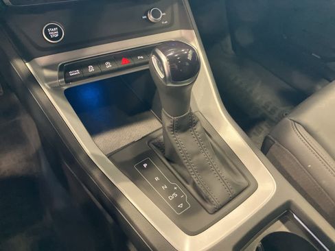 Used 2022 Audi Q3 2.0T Premium Plus image 21