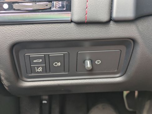 Used 2021 Jaguar F-TYPE R-Dynamic image 18