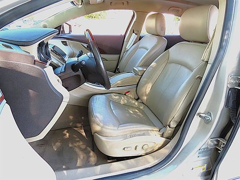 Used 2010 Buick LaCrosse CXL w/ Luxury Package FWD image 10