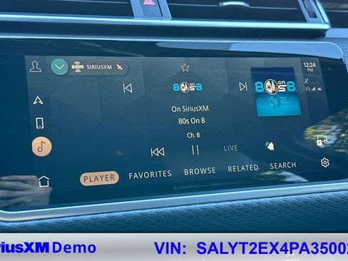 Used 2023 Land Rover Range Rover Velar R-Dynamic S image 36