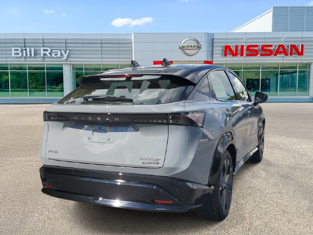 Used 2023 Nissan Ariya AWD/4WD image 4