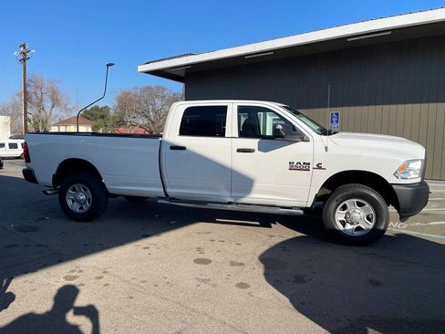 Used 2014 RAM 3500 Tradesman w/ Popular Equipment Group image 7