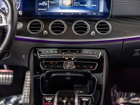 Used 2018 Mercedes-Benz E 63 AMG S image 38