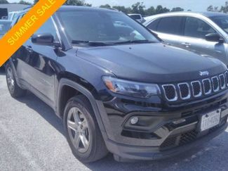 Used 2024 Jeep Compass Latitude AWD/4WD video 1