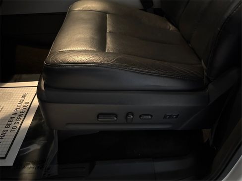 Used 2017 Ford Expedition EL Limited w/ Equipment Group 301A image 33