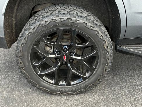 Used 2022 Chevrolet Tahoe LS AWD/4WD image 12