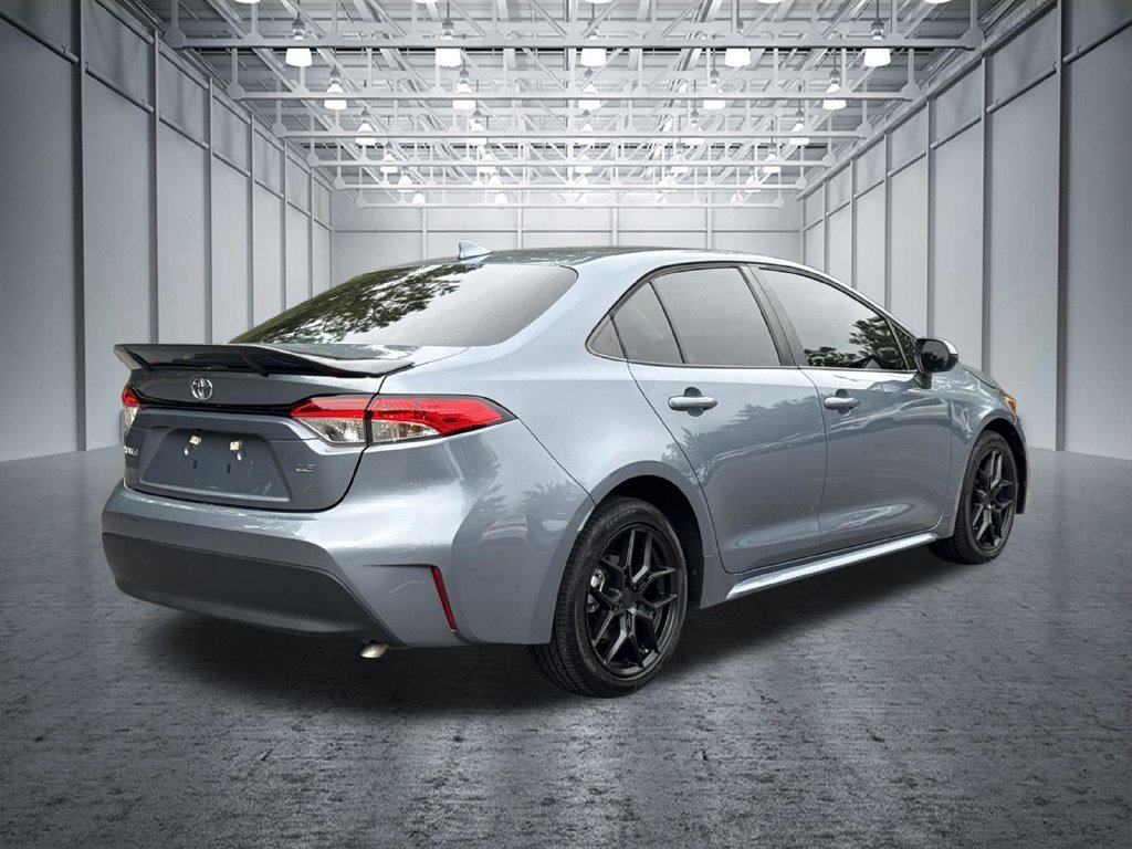Used 2024 Toyota Corolla LE FWD image 7