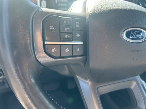 Used 2023 Ford F150 Lariat w/ Equipment Group 502A High image 17