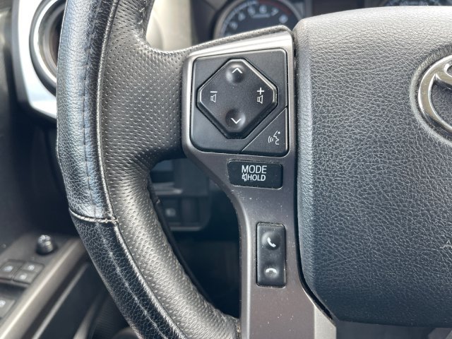 Used 2019 Toyota Tacoma SR5 AWD/4WD image 25