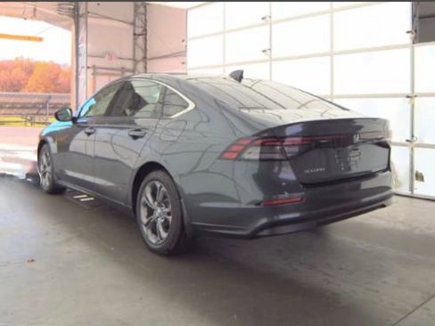 Used 2024 Honda Accord EX image 4