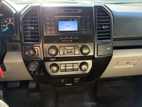Used 2018 Ford F150 XL w/ Equipment Group 101A Mid AWD/4WD image 17