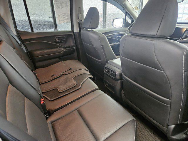 Used 2025 Honda Ridgeline RTL image 13