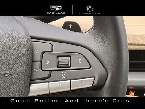 Certified 2025 Cadillac XT4 Premium Luxury FWD image 18