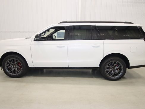 New 2025 Ford Expedition Max Platinum w/ Stealth Performance Package image 5