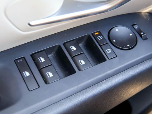 Used 2025 Hyundai Tucson SEL FWD image 16