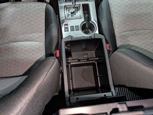 Used 2018 Toyota 4Runner SR5 image 20