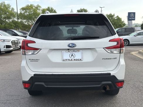 Used 2023 Subaru Forester Premium AWD/4WD image 4