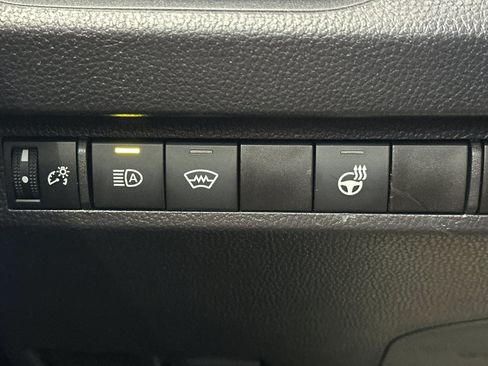 Used 2025 Toyota RAV4 XLE w/ Weather Package FWD image 37