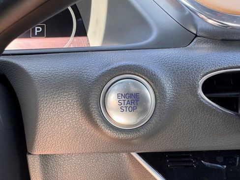 Used 2023 Hyundai Sonata Limited image 38