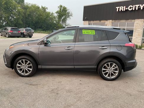 Used 2016 Toyota RAV4 Limited AWD/4WD image 3