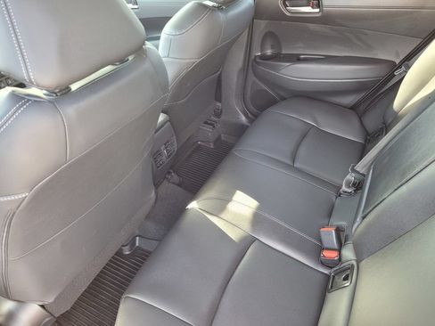 Used 2025 Toyota Corolla Cross XLE w/ Convenience Package FWD image 12