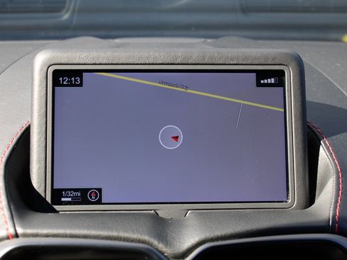 Used 2020 Aston Martin V8 Vantage Coupe image 28