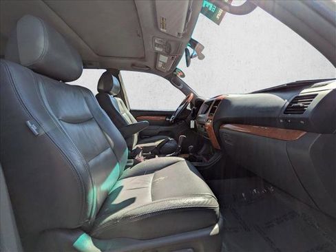 Used 2004 Lexus GX 470 AWD/4WD image 17
