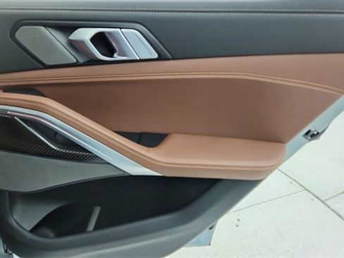 Used 2025 BMW X6 M60i image 27