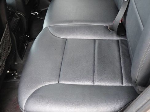 Used 2009 Mercedes-Benz ML 320 BlueTEC 4MATIC image 39