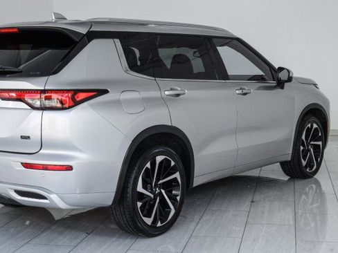 Used 2022 Mitsubishi Outlander SEL image 55