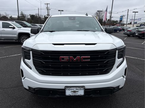 Used 2023 GMC Sierra 1500 Elevation image 2