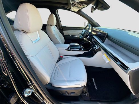 New 2026 Hyundai Tucson Limited image 15