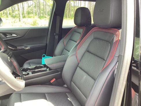 New 2026 Chevrolet Equinox RS w/ Safety and Technology Package FWD image 14