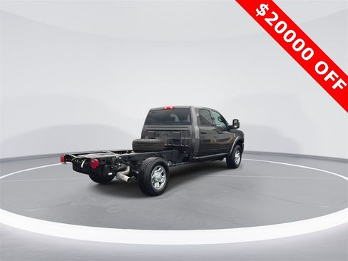 New 2024 RAM 3500 Tradesman w/ Chrome Appearance Group image 9