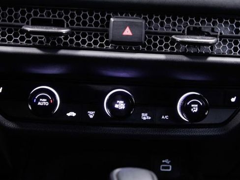 Certified 2024 Honda HR-V Sport image 29