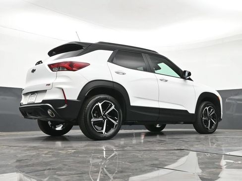 Certified 2023 Chevrolet TrailBlazer RS w/ Convenience Package AWD/4WD image 28