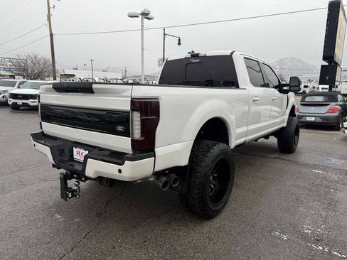 Used 2019 Ford F250 Platinum w/ Platinum Ultimate Package image 6