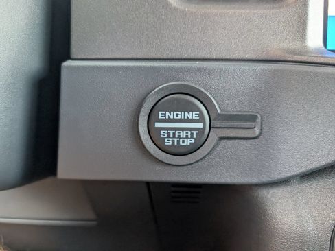 New 2026 Ford Bronco Badlands AWD/4WD image 11