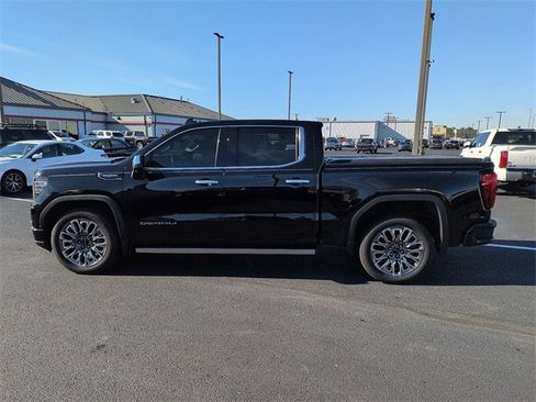 Used 2023 GMC Sierra 1500 Denali Ultimate image 4