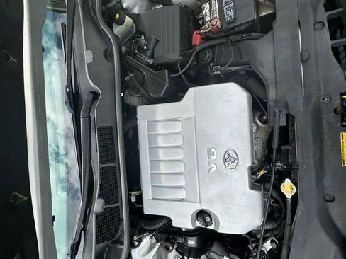 Used 2009 Toyota Venza AWD image 28