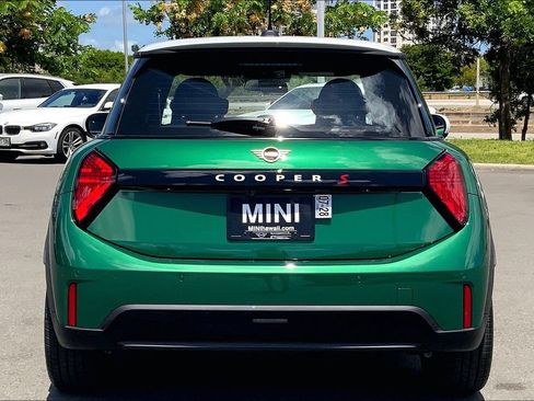New 2026 MINI Cooper S FWD image 4