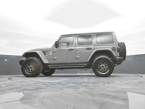 Used 2021 Jeep Wrangler Unlimited Rubicon w/ Dual Top Group AWD/4WD image 50