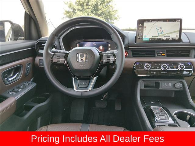 Used 2025 Honda Pilot Elite image 10