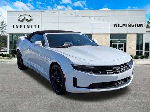 Used 2024 Chevrolet Camaro LT w/ Technology Package RWD image 1